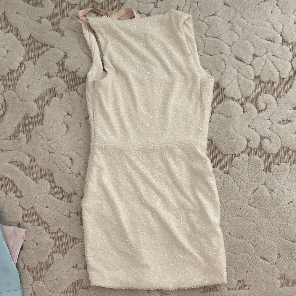 Oh Polly nwt Elegant White Sleeveless Dress - Picture 3 of 3